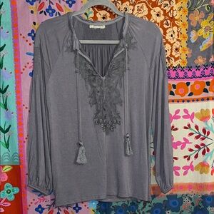 GIMMICKS by BKE Viscose Blend Charcoal Lace-Accent Long Sleeve Blouse Size Small